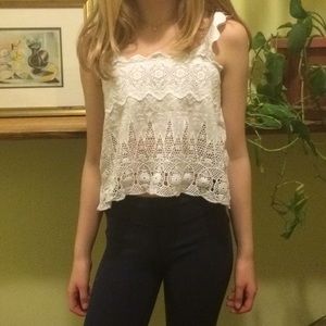 Brandy Melville crop top